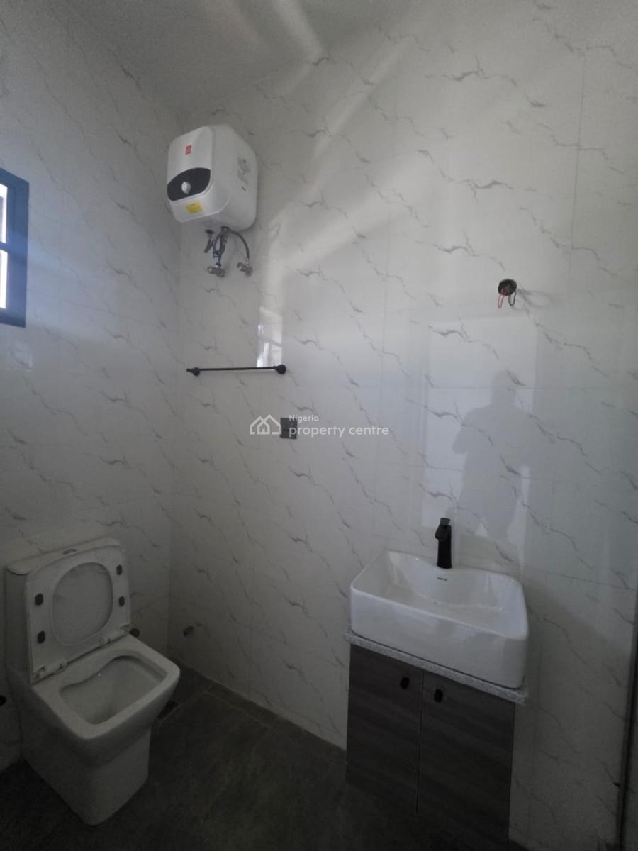 Stylish Apartment Living in a Prime District, 2 Mins Away From Coastal Road, Lekki, Lagos, Self Contain (single Rooms) for Rent
