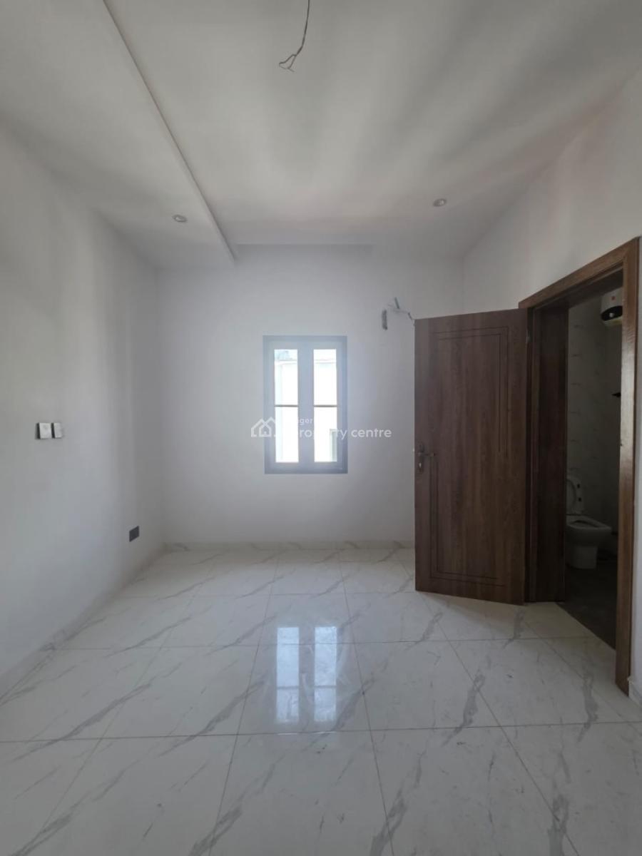 Stylish Apartment Living in a Prime District, 2 Mins Away From Coastal Road, Lekki, Lagos, Self Contain (single Rooms) for Rent