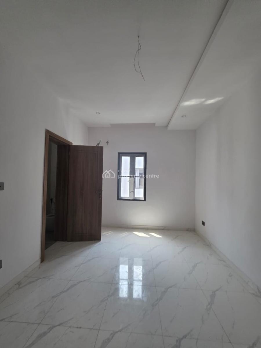 Stylish Apartment Living in a Prime District, 2 Mins Away From Coastal Road, Lekki, Lagos, Self Contain (single Rooms) for Rent