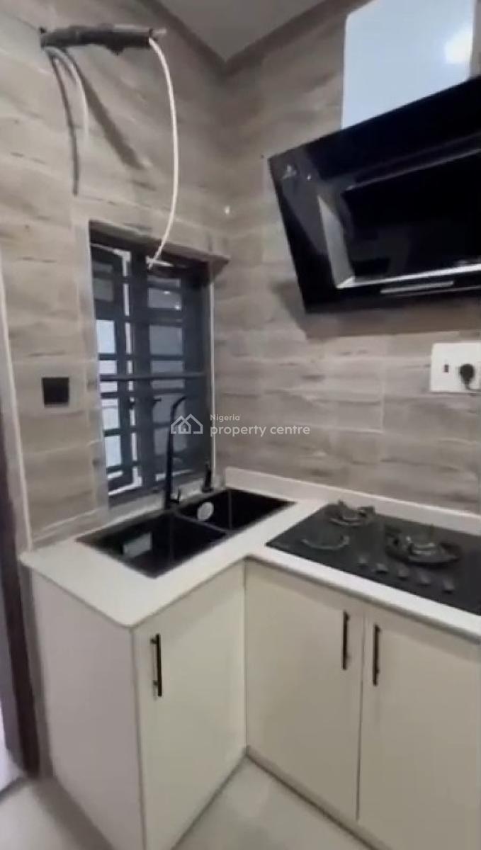 Well Maintained 2 Bedroom Apartment with a Bq ., Lekki Scheme2 Abraham Adesanya, Ajah, Lagos, Flat / Apartment for Sale