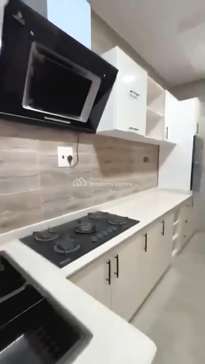 Well Maintained 2 Bedroom Apartment with a Bq ., Lekki Scheme2 Abraham Adesanya, Ajah, Lagos, Flat / Apartment for Sale