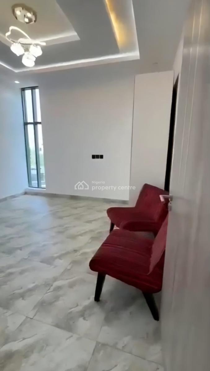 Well Maintained 2 Bedroom Apartment with a Bq ., Lekki Scheme2 Abraham Adesanya, Ajah, Lagos, Flat / Apartment for Sale