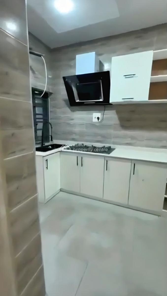 Well Maintained 2 Bedroom Apartment with a Bq ., Lekki Scheme2 Abraham Adesanya, Ajah, Lagos, Flat / Apartment for Sale