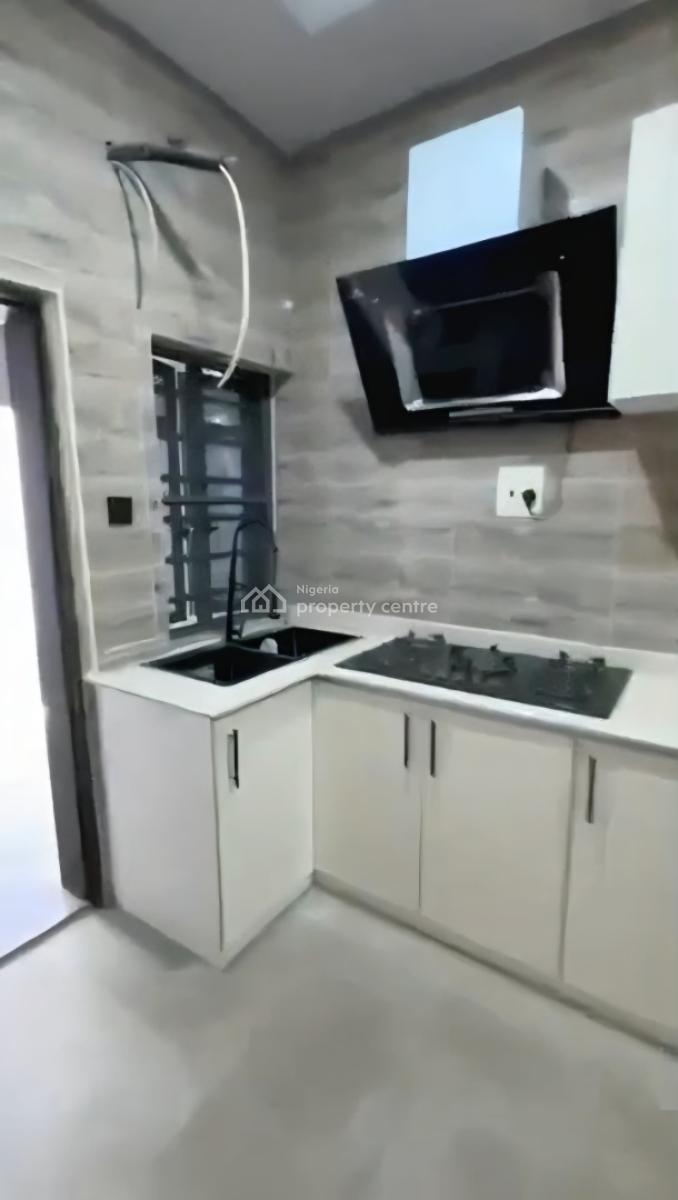 Well Maintained 2 Bedroom Apartment with a Bq ., Lekki Scheme2 Abraham Adesanya, Ajah, Lagos, Flat / Apartment for Sale