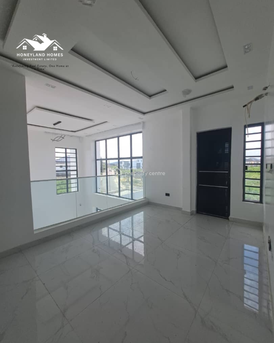 Stunning 5 Bedroom Spacious Compound, Royal Garden, Ajah, Lagos, Detached Duplex for Sale