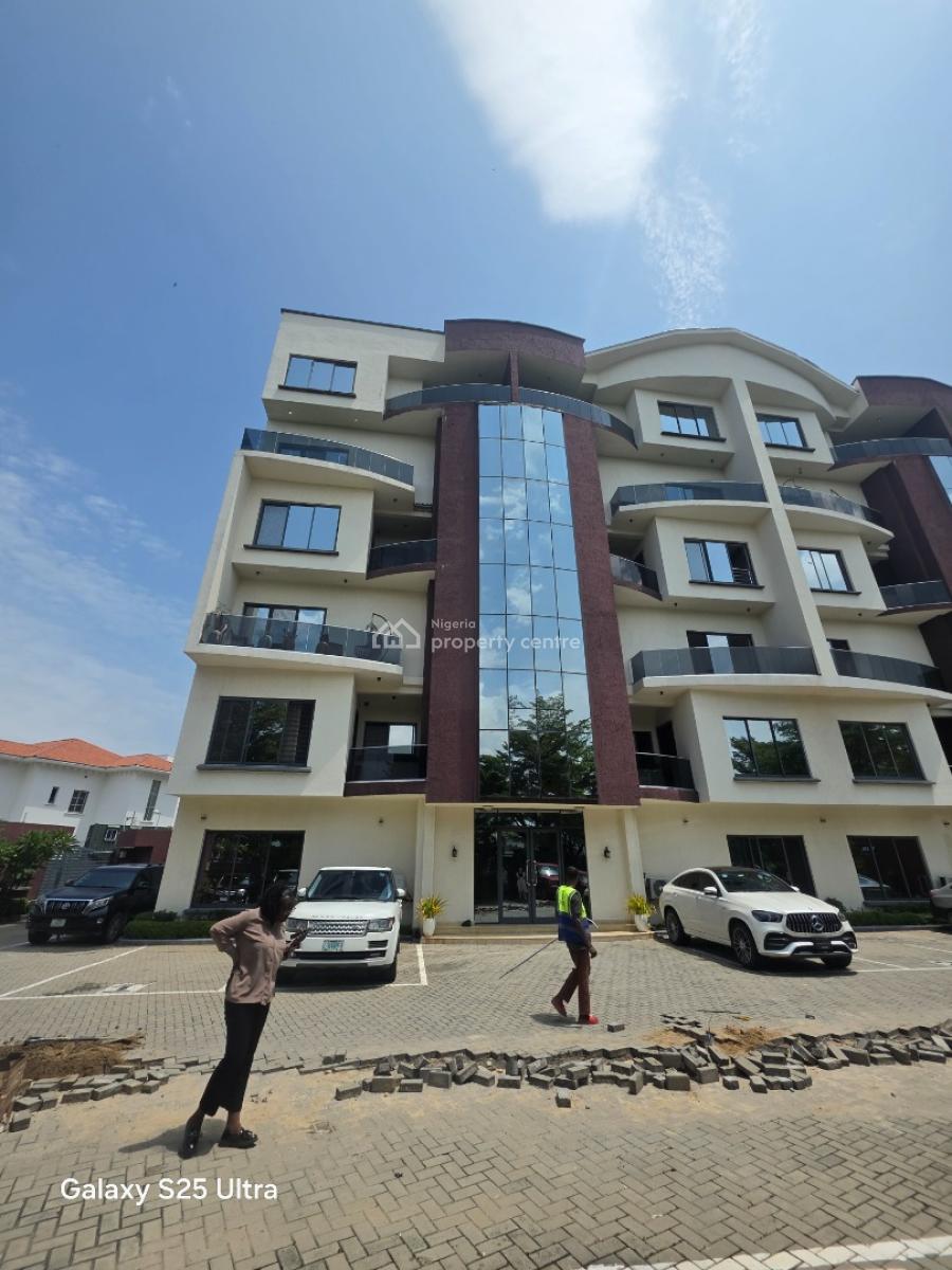 4 Bedroom Spacious Apartment with Ample Parking, Banana Island, Ikoyi, Lagos, Flat / Apartment for Rent