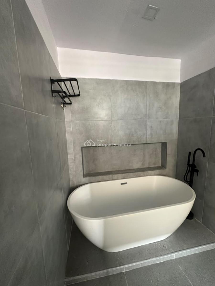 Spacious Fully Serviced 4 Bedroom Terrace Duplex with Bq, Platinum Way, Ikate, Lekki, Lagos, Terraced Duplex for Rent