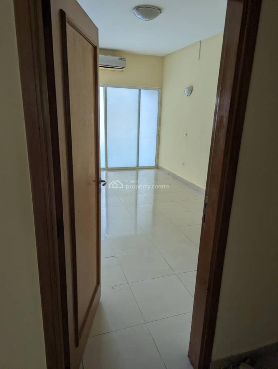 Self-serviced Waterfront 3-bedroom Terrace Duplex, Off Awolowo Road, Ikoyi, Lagos, Ikoyi, Lagos, Terraced Duplex for Rent