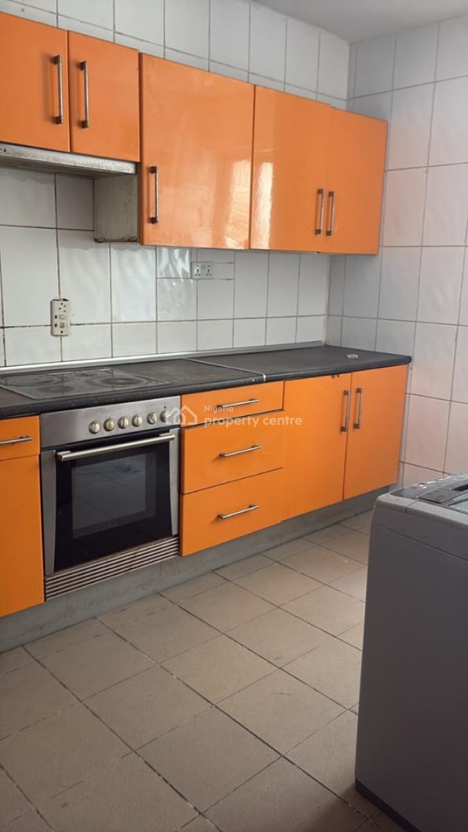 Well Maintained Specious 4 Bedroom Flat in 1004 Estate, 1004 Estate, Victoria Island (vi), Lagos, Flat / Apartment for Rent