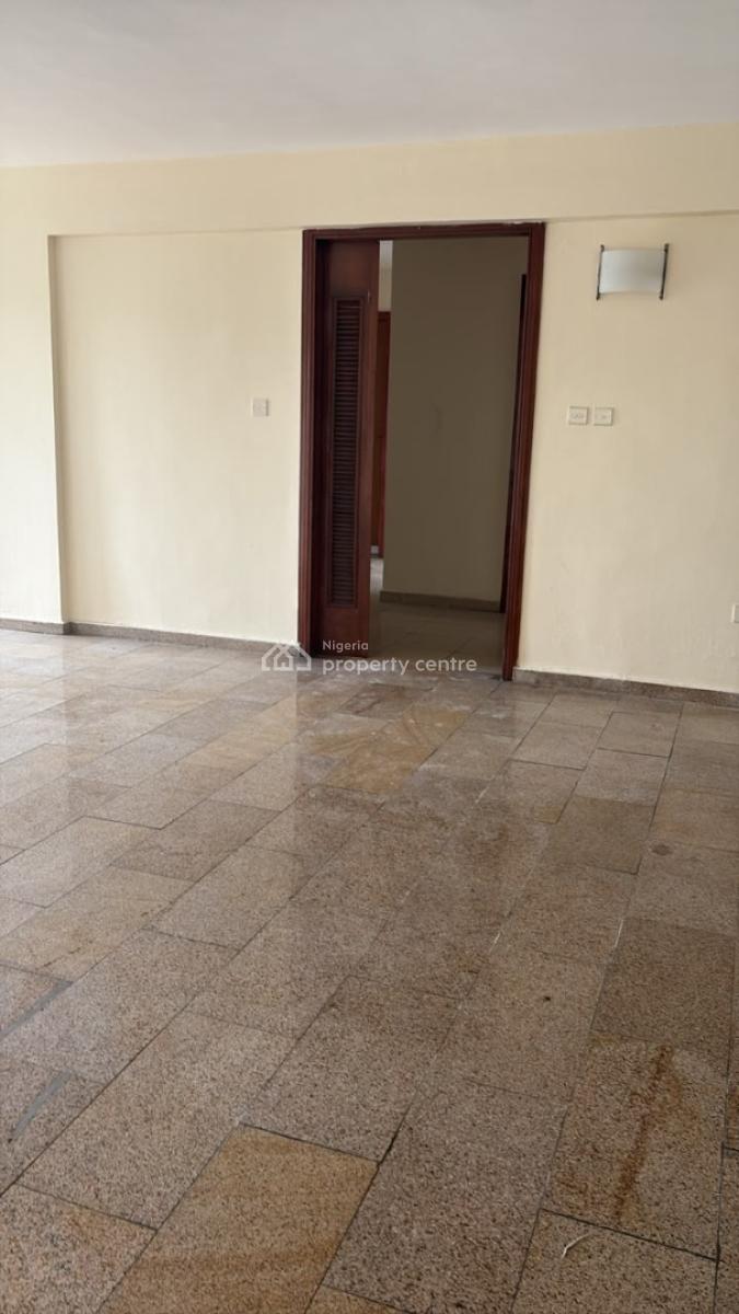 Well Maintained Specious 4 Bedroom Flat in 1004 Estate, 1004 Estate, Victoria Island (vi), Lagos, Flat / Apartment for Rent