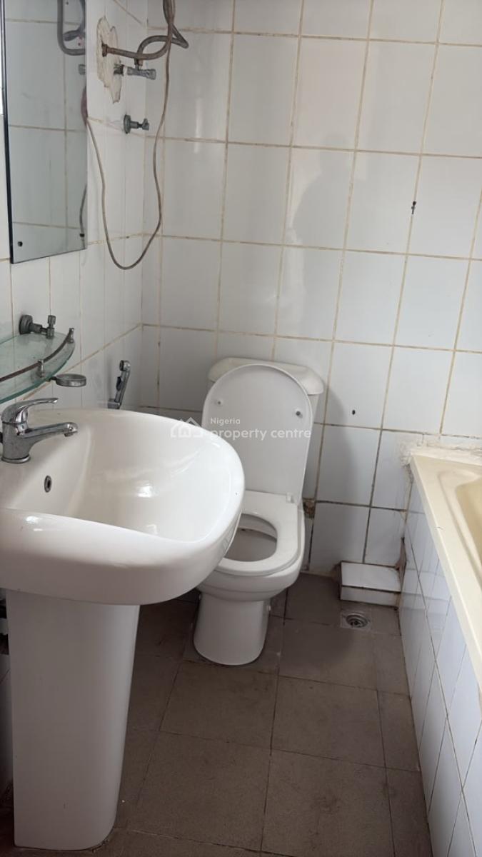 Well Maintained Specious 4 Bedroom Flat in 1004 Estate, 1004 Estate, Victoria Island (vi), Lagos, Flat / Apartment for Rent