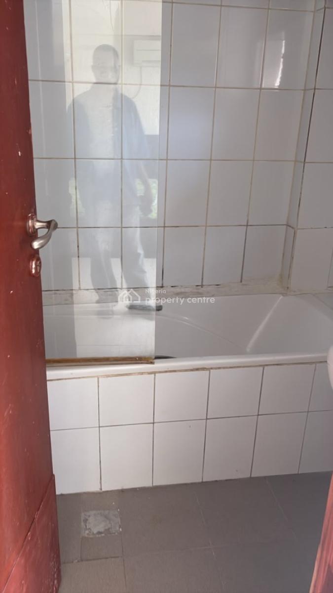 Well Maintained Specious 4 Bedroom Flat in 1004 Estate, 1004 Estate, Victoria Island (vi), Lagos, Flat / Apartment for Rent