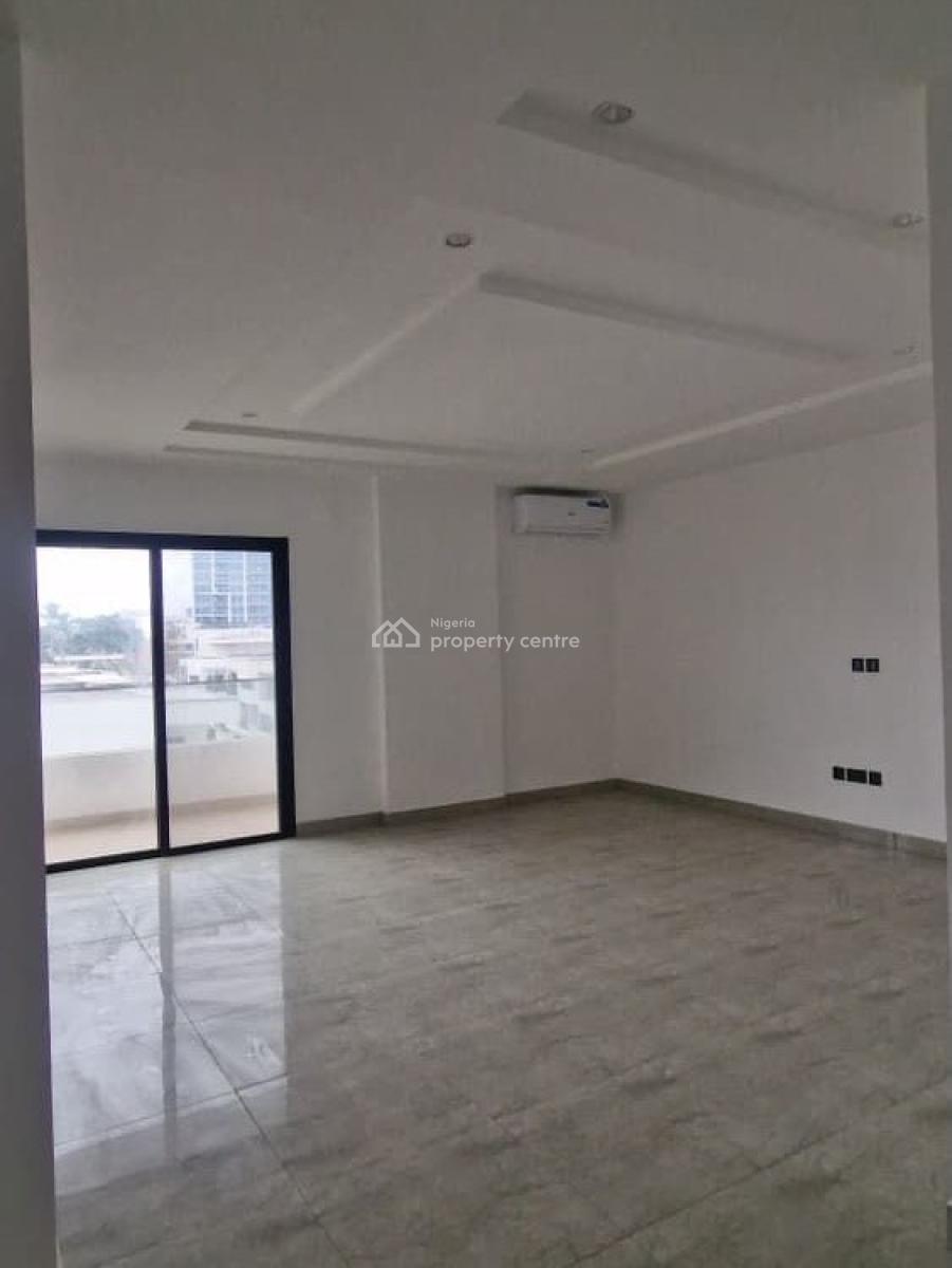 Well Built 4 Bedroom Apartments with En-suite Rooms, Banana Island Road, Ikoyi, Lagos, Flat / Apartment for Rent