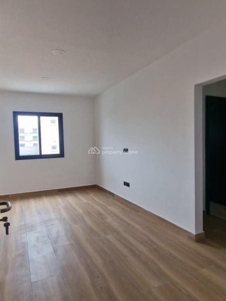 Well Built 4 Bedroom Apartments with En-suite Rooms, Banana Island Road, Ikoyi, Lagos, Flat / Apartment for Rent