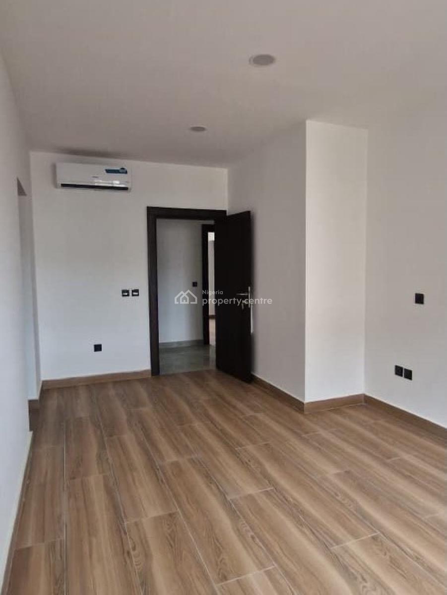 Well Built 4 Bedroom Apartments with En-suite Rooms, Banana Island Road, Ikoyi, Lagos, Flat / Apartment for Rent