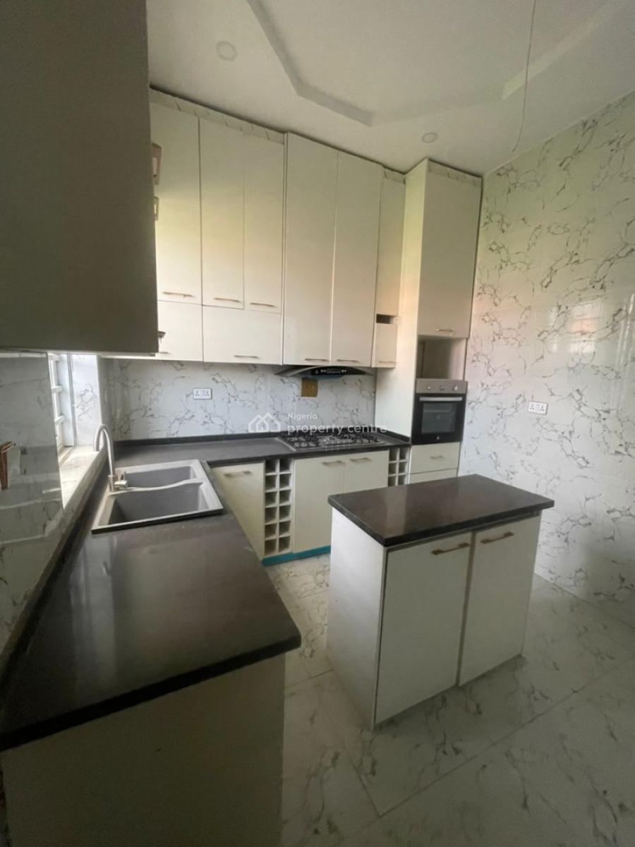 a Luxury 4bedroom Duplex with Top Notch Facilities, Lekki County, Lekki, Lagos, Terraced Duplex for Sale