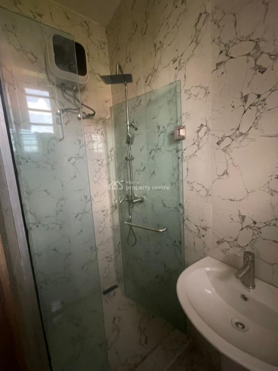 a Luxury 4bedroom Duplex with Top Notch Facilities, Lekki County, Lekki, Lagos, Terraced Duplex for Sale