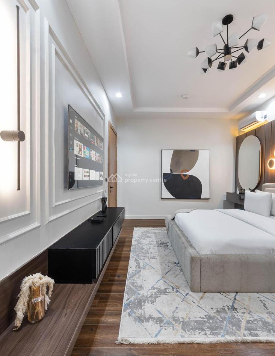 2bedroom Apartment with Swimming Pool, Gym, Snooker Board, Table Tenni, Lekki Phase 1, Lekki, Lagos, House Short Let
