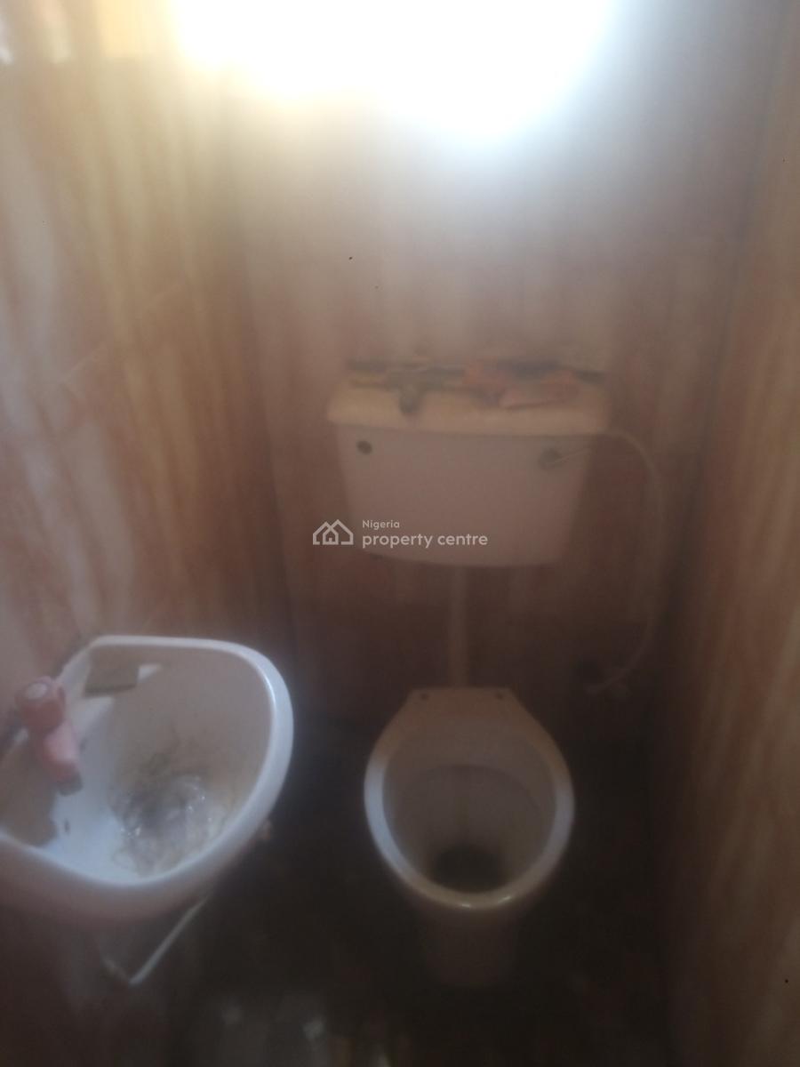 Spacious Miniflat Upstairs Close to Road with Personal Prepaid, Kajola, Lakowe, Ibeju Lekki, Lagos, Mini Flat (room and Parlour) for Rent
