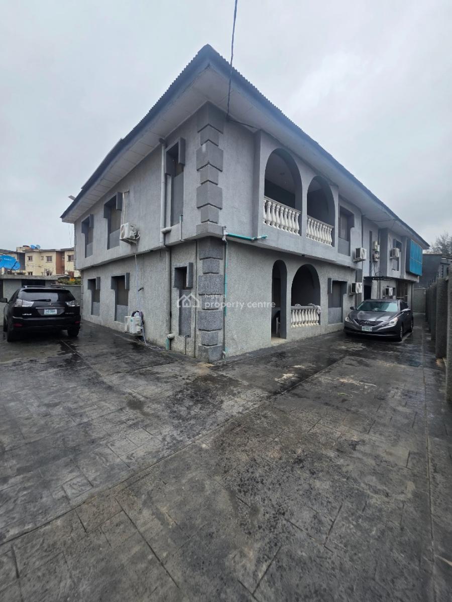 A Massive 4 Unit of 3 Bedroom Apartments on Full Plot of Land