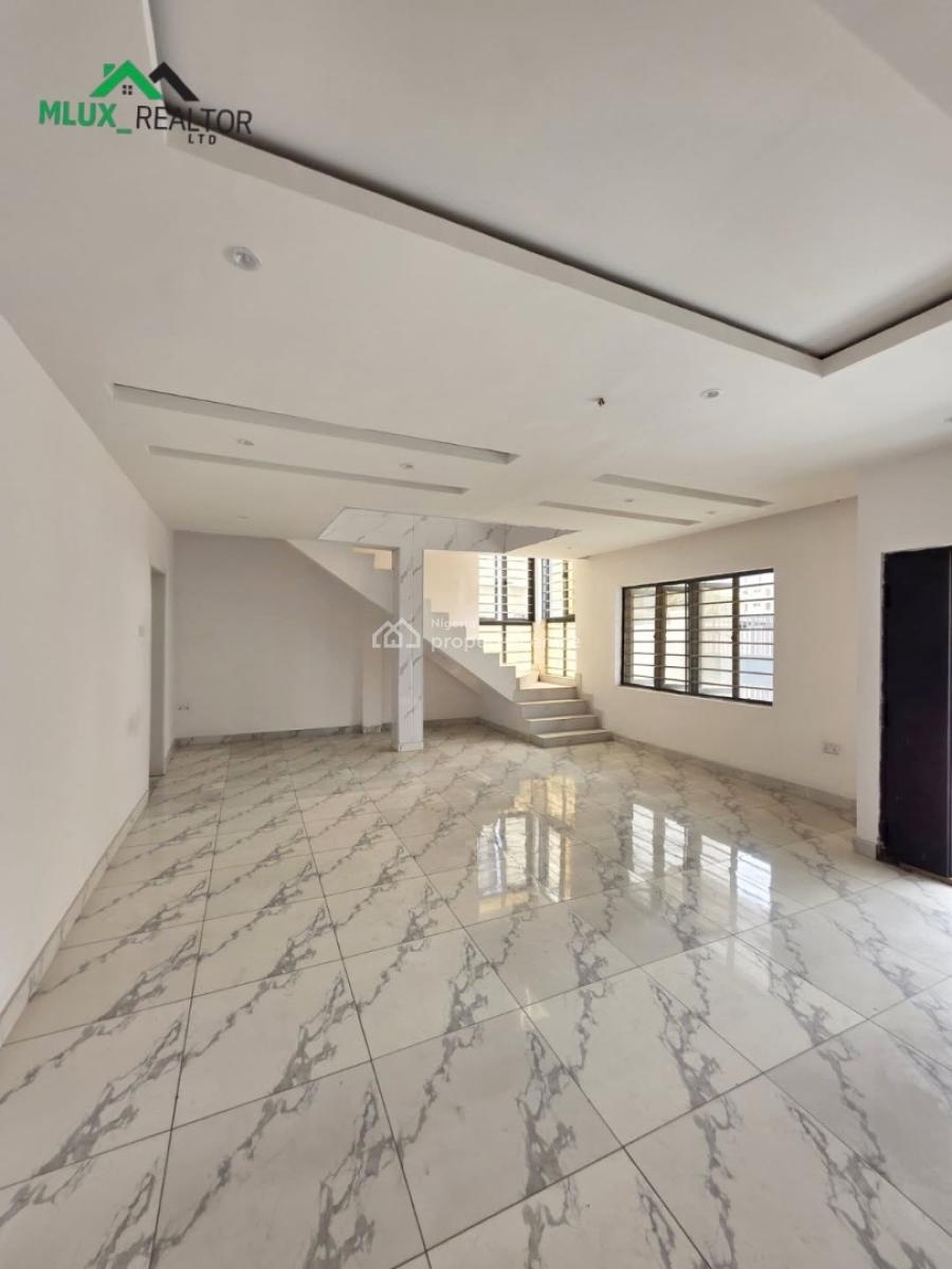 4-bedroom Semi-detached Duplex with Bq, Ologolo, Ologolo, Lekki, Lagos, Semi-detached Duplex for Sale