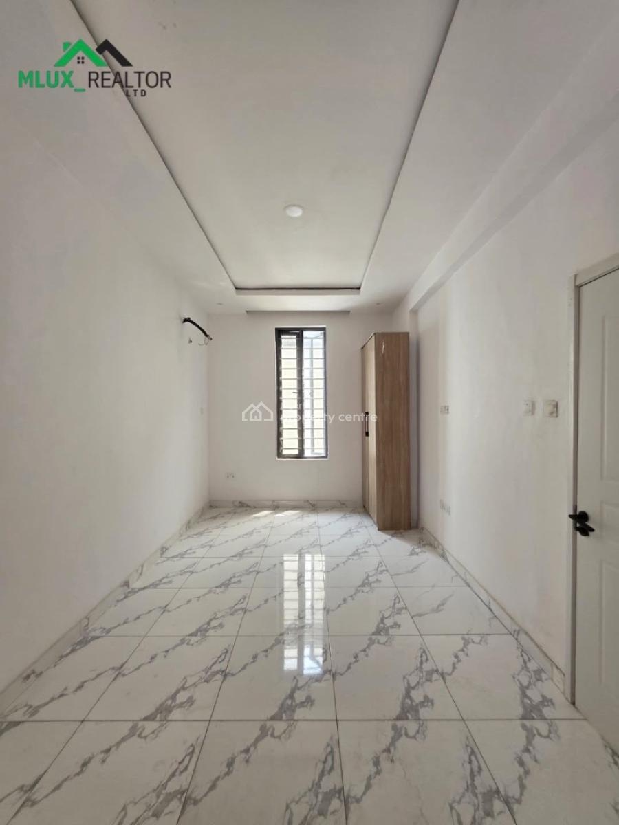 4-bedroom Semi-detached Duplex with Bq, Ologolo, Ologolo, Lekki, Lagos, Semi-detached Duplex for Sale