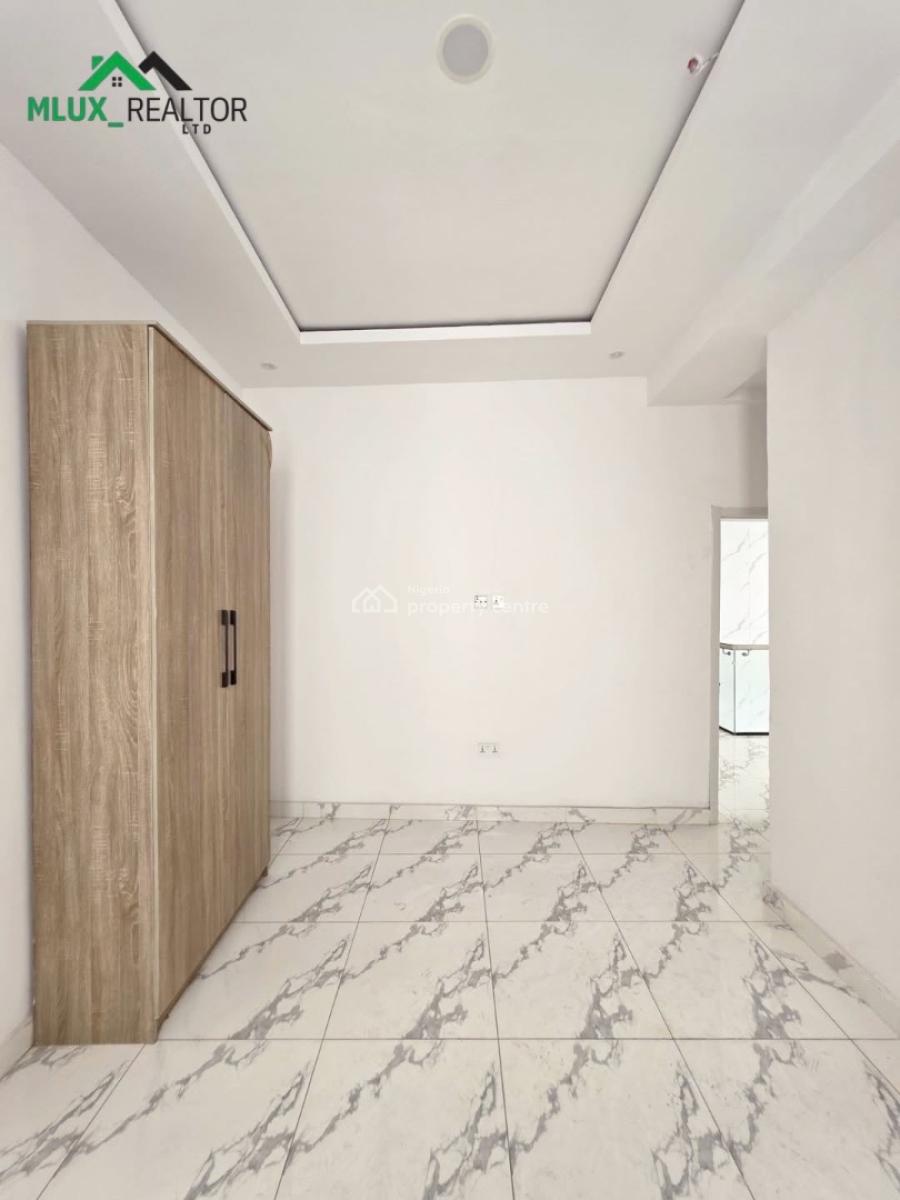 4-bedroom Semi-detached Duplex with Bq, Ologolo, Ologolo, Lekki, Lagos, Semi-detached Duplex for Sale