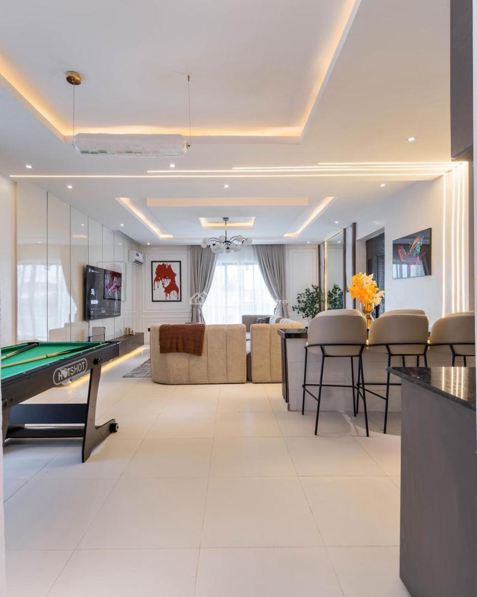 3bedroom Apartment with Swimming Pool, Gym, Snooker Board, Table Tenni, Lekki Phase 1, Lekki, Lagos, Flat / Apartment Short Let