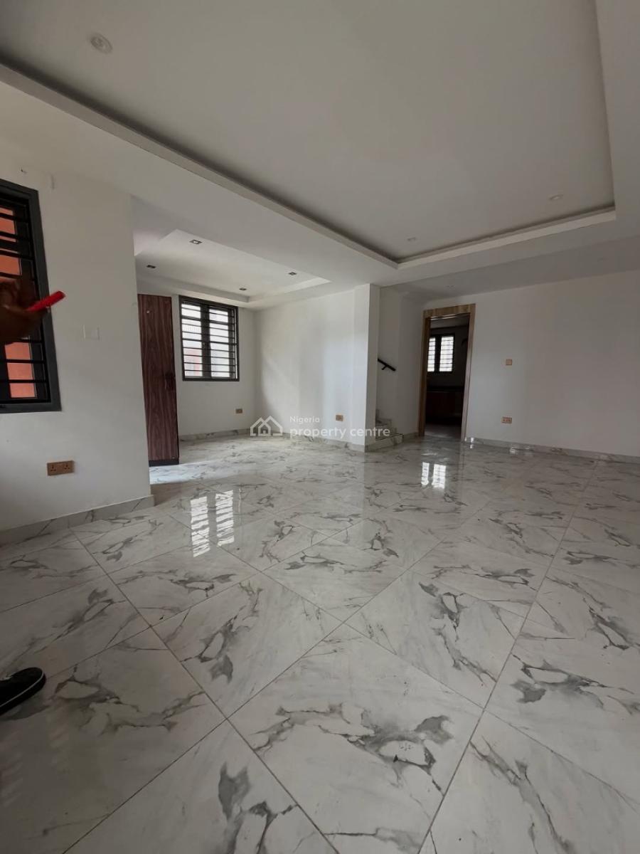 4 Bedroom Terrace Duplex with En-suite Rooms, Ikate, Lekki, Lagos, Terraced Duplex for Rent
