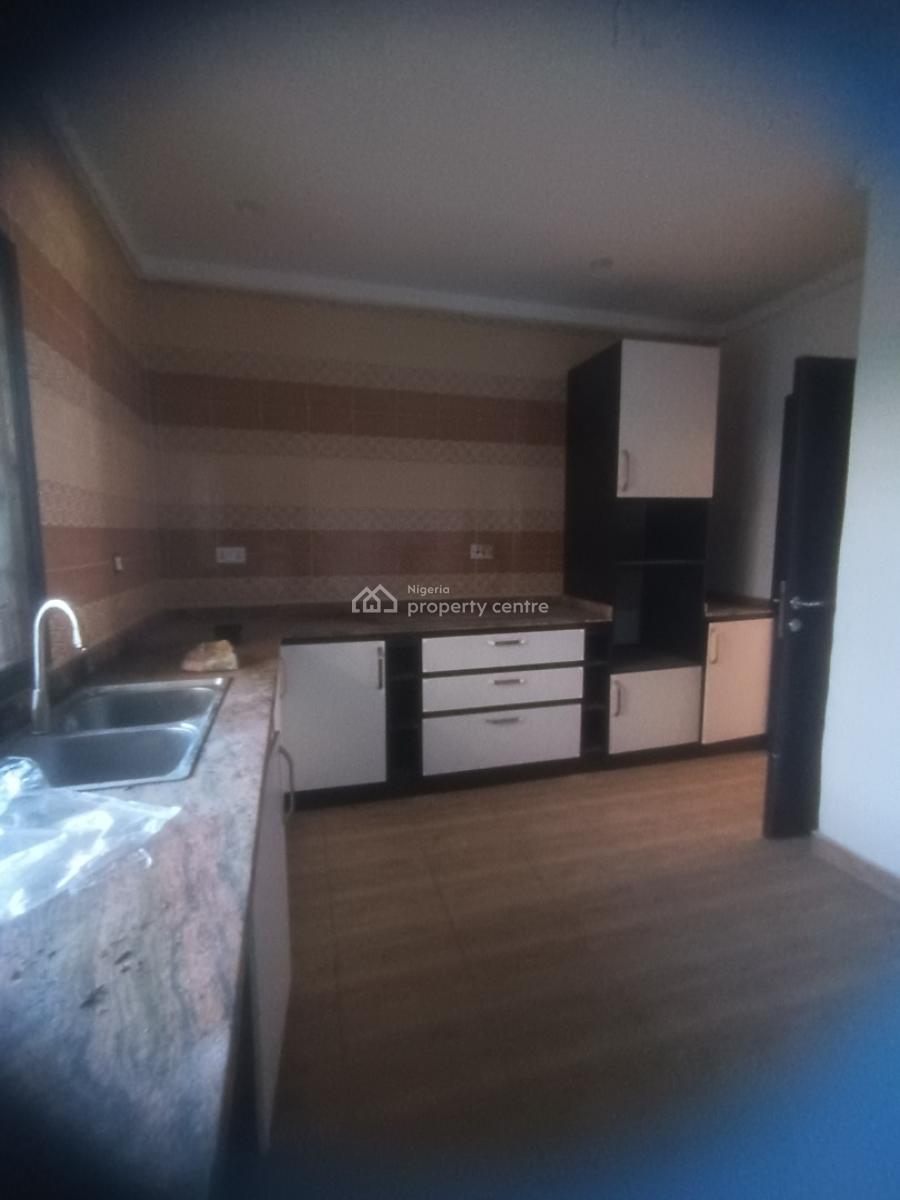 Well Maintained Ground Floor 3 Bedroom Flat Available in an Estate, Off Orchid Road, Lekki Expressway, Lekki, Lagos, Flat / Apartment for Rent