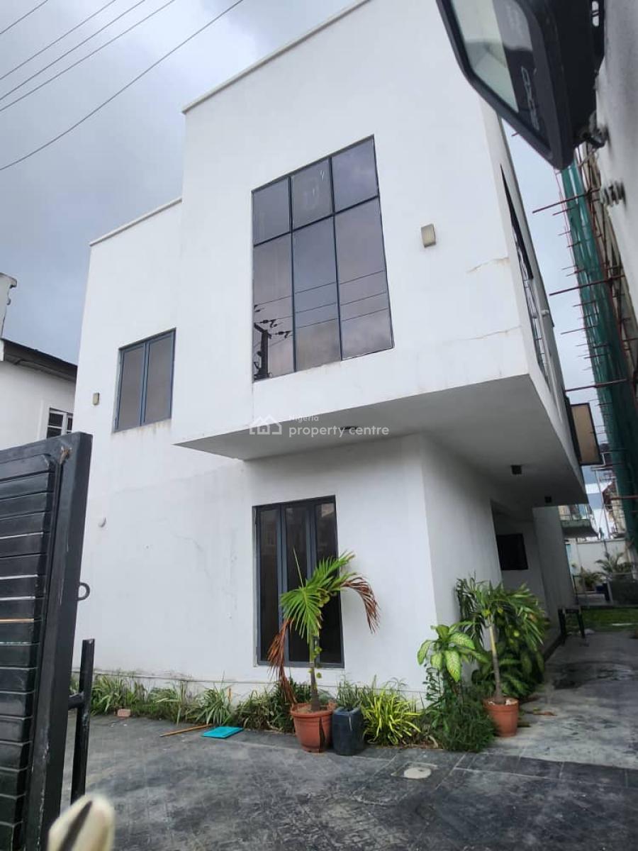 5 Bedroom Fully Detached Duplex with Bq, Lekki Phase 1, Lekki, Lagos, Detached Duplex for Rent