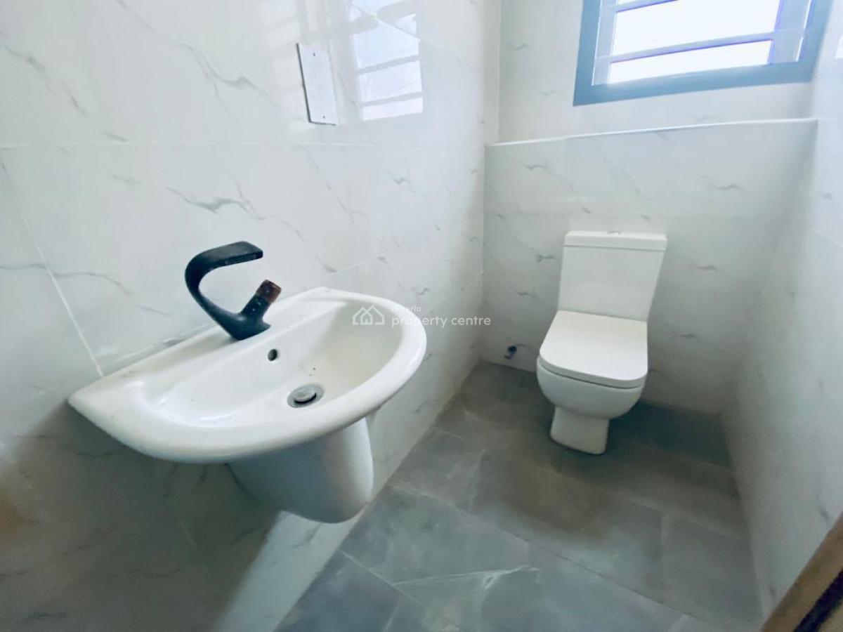 Fully Serviced 3 Bedrooms Flats with Bq on 6th Floor, Lekki Right, Lekki Phase 1, Lekki, Lagos, Flat / Apartment for Rent