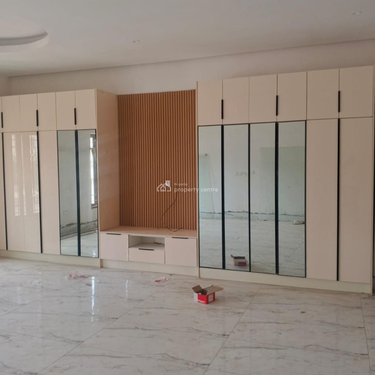 Luxury 6 Bedroom Mansion, Guzape By Nnpc, Guzape District, Abuja, Detached Duplex for Sale