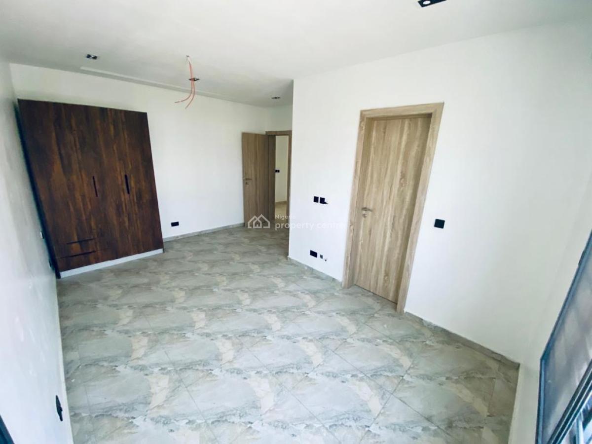 City View 3 Bedroom Apartment with Bq on The 6th Floor, Lekki Right, Lekki Phase 1, Lekki, Lagos, Flat / Apartment for Rent