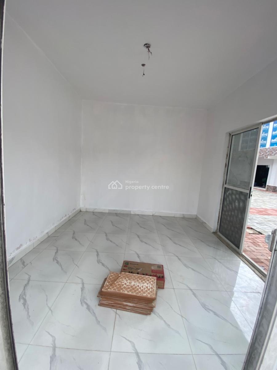 Neatly Used Shop, Ogidan, Very Close to Sky Mall, Opposite Blenco, Sangotedo, Ajah, Lagos, Shop for Rent