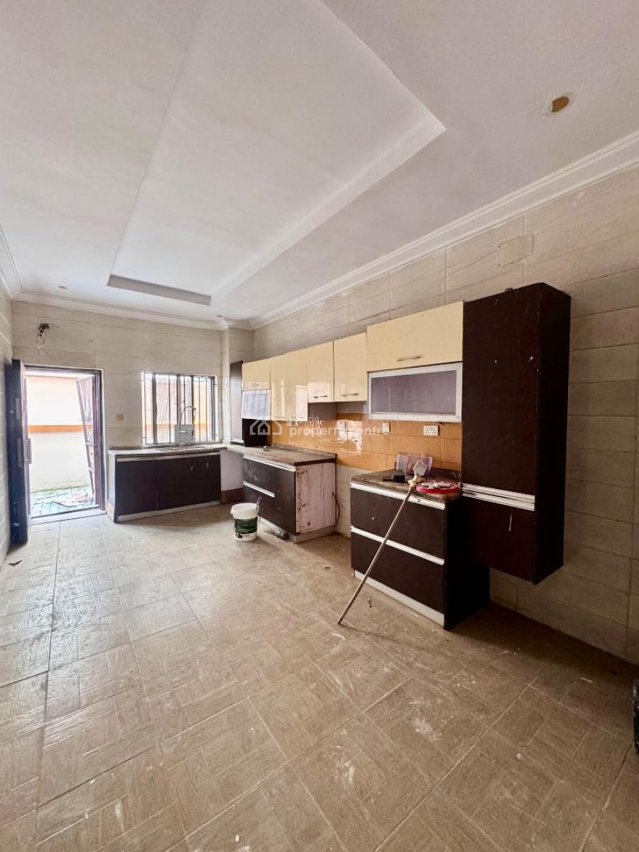 Spacious and Comfortable with B Q, Ikota, Lekki, Lagos, Terraced Duplex for Rent