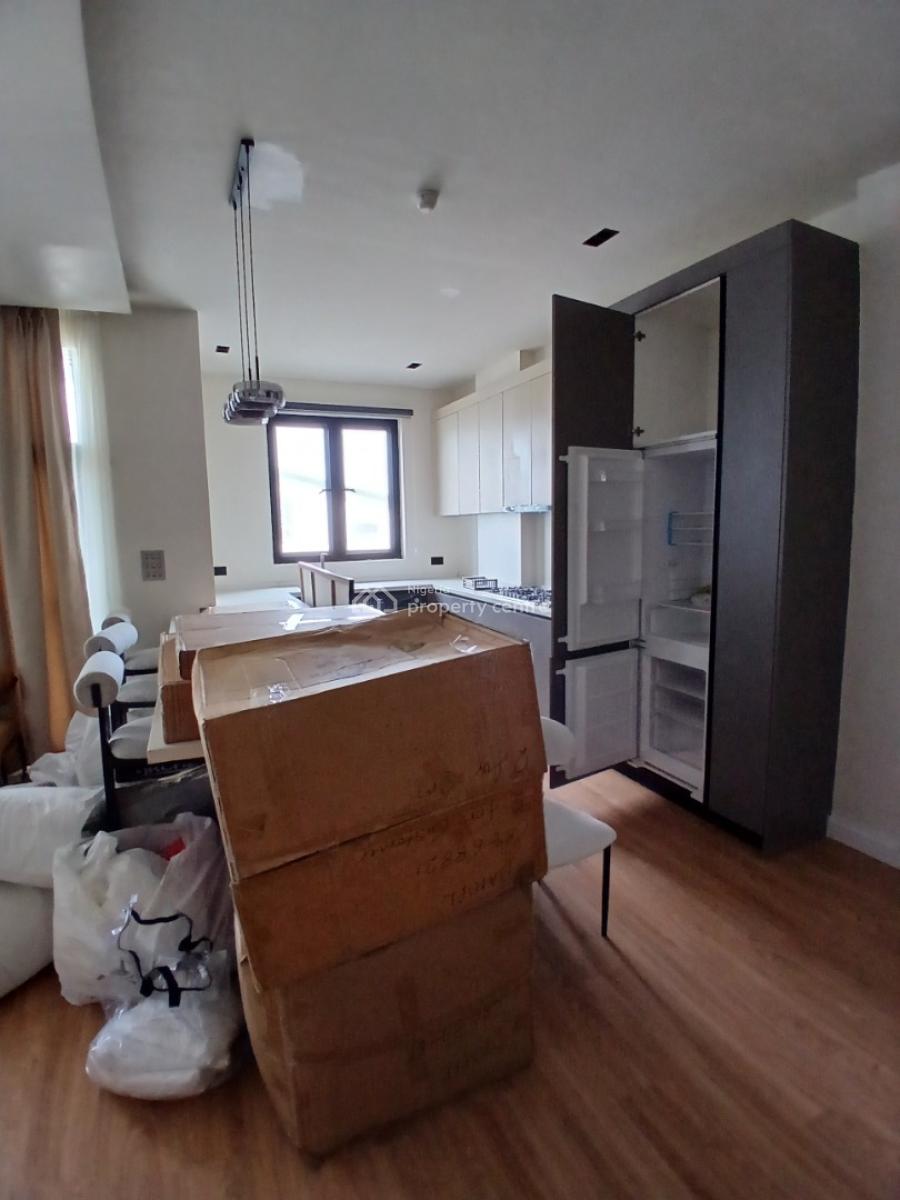 2, Lekki Phase 1, Lekki, Lagos, Flat / Apartment for Rent