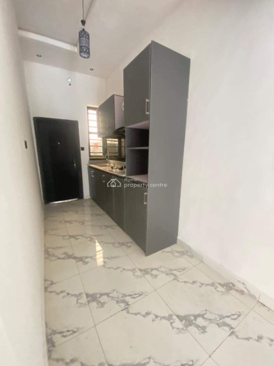 3 Bedroom Terrace Duplex in an Estate, Sangotedo, Ajah, Lagos, Terraced Duplex for Rent