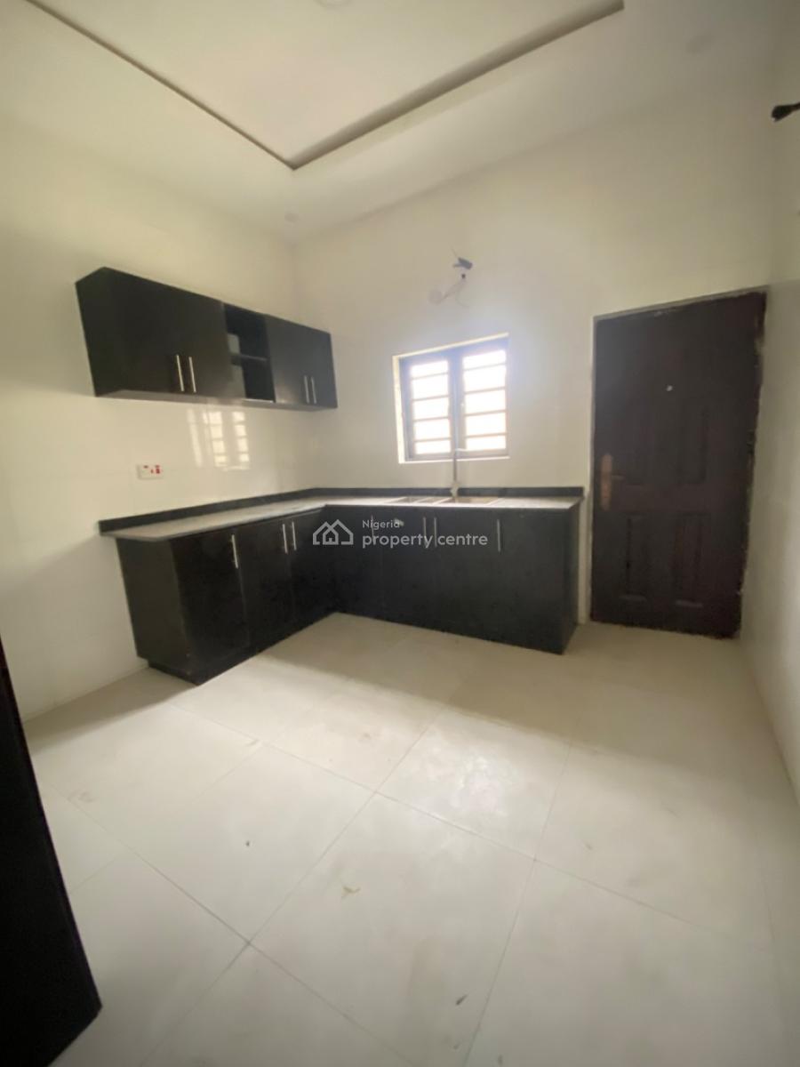Spacious 4 Bedroom Terrace Duplex in an Estate, Sangotedo, Sangotedo, Ajah, Lagos, Terraced Duplex for Rent