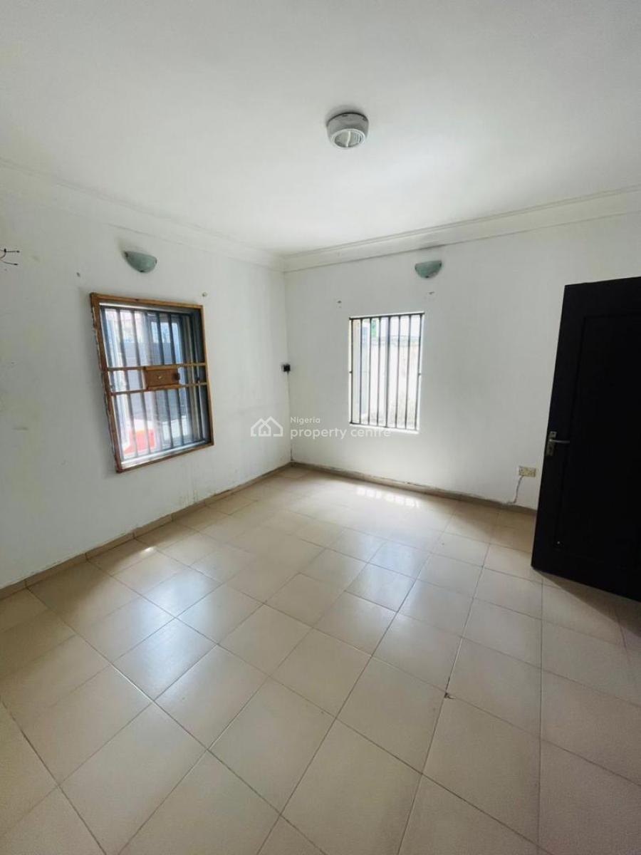 Neat 3 Bedroom Apartment Not Far From Express, Ikota Villa Estate, Ikota, Lekki, Lagos, Flat / Apartment for Rent