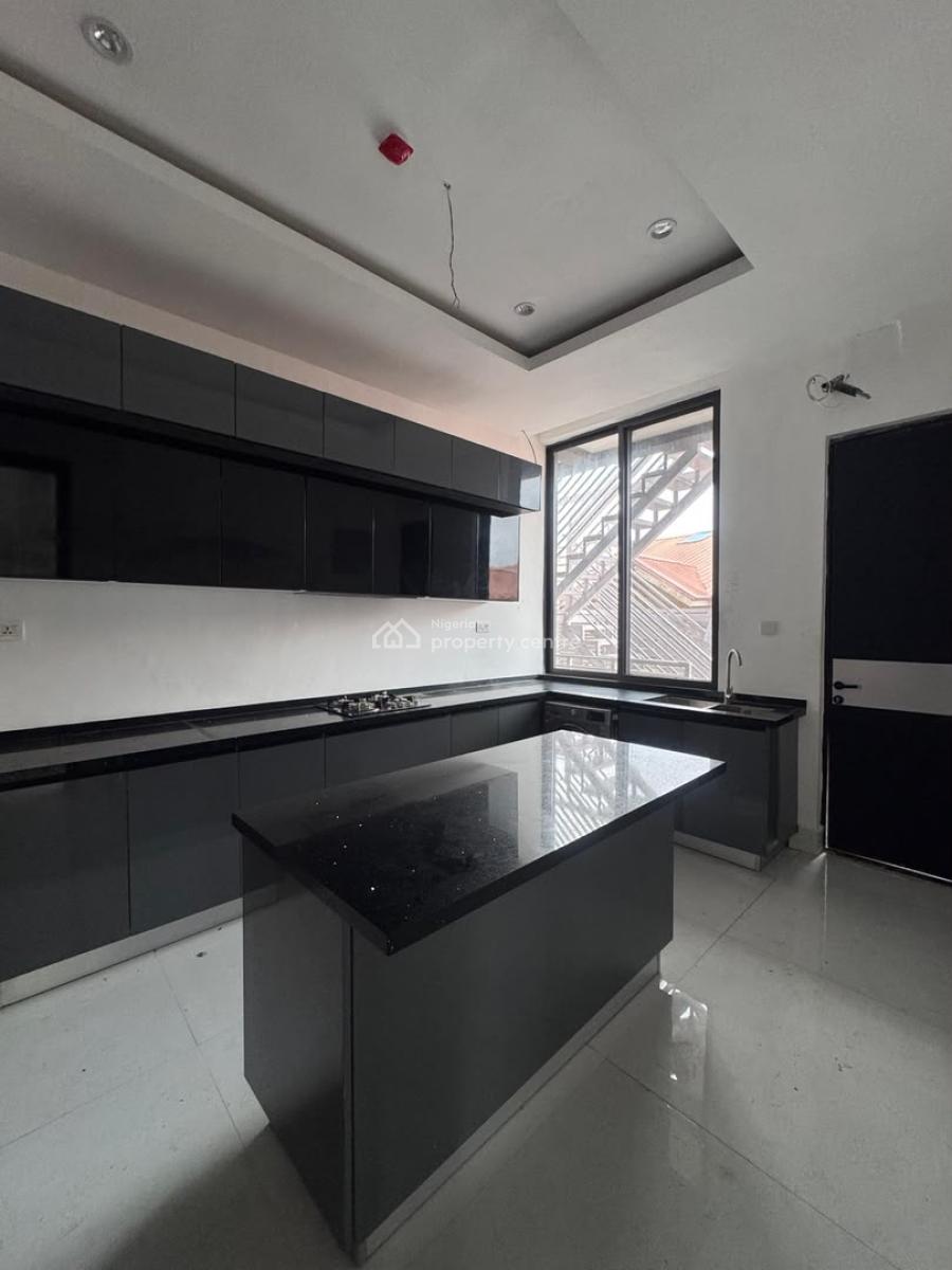 Stunning 3 Bedroom Apartment, Lekki Phase 1, Lekki, Lagos, Flat / Apartment for Rent