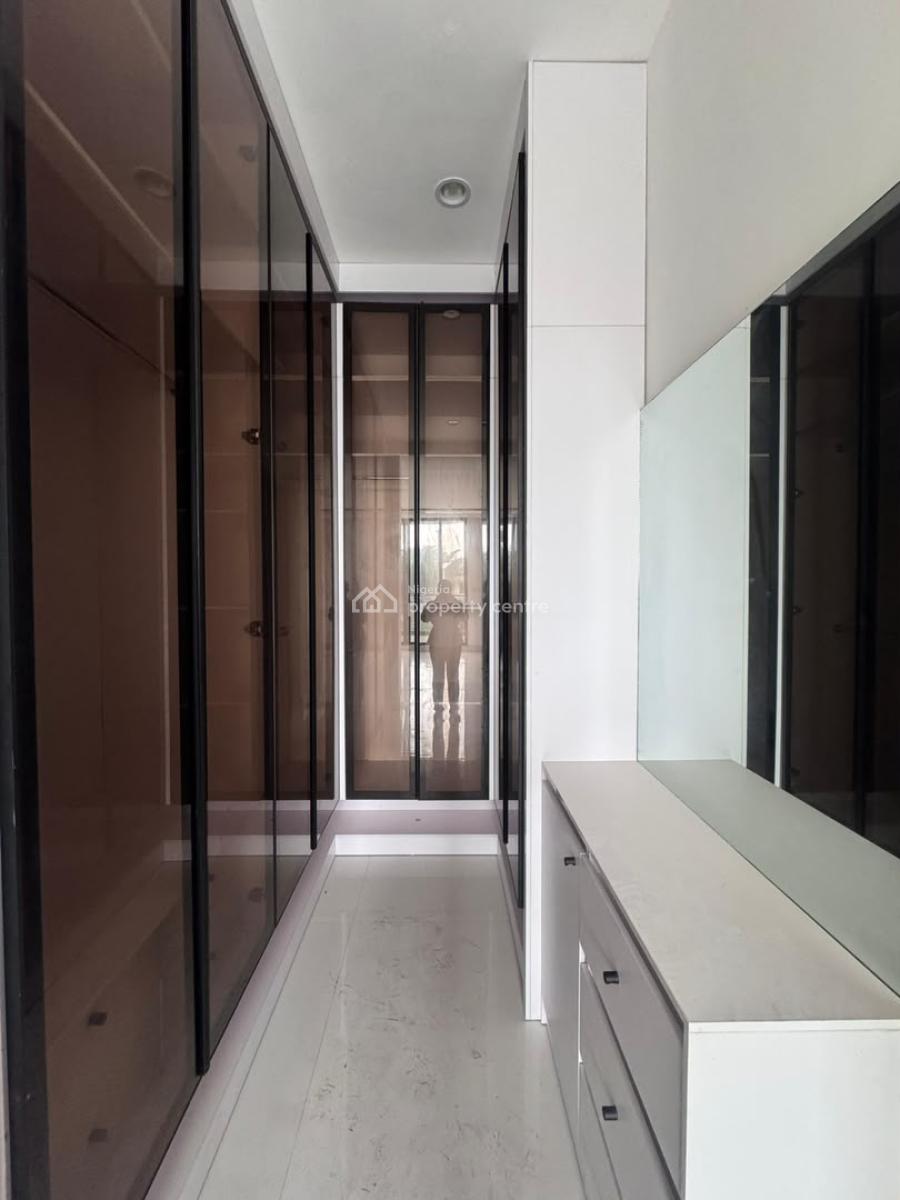 Stunning 3 Bedroom Apartment, Lekki Phase 1, Lekki, Lagos, Flat / Apartment for Rent