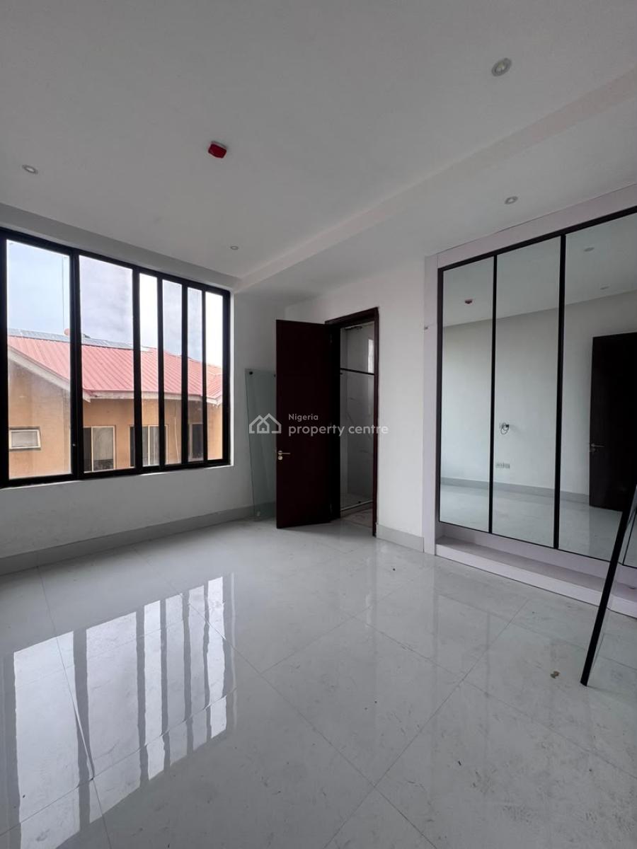 Stunning 3 Bedroom Apartment, Lekki Phase 1, Lekki, Lagos, Flat / Apartment for Rent