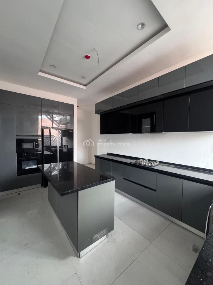 Stunning 3 Bedroom Apartment, Lekki Phase 1, Lekki, Lagos, Flat / Apartment for Rent