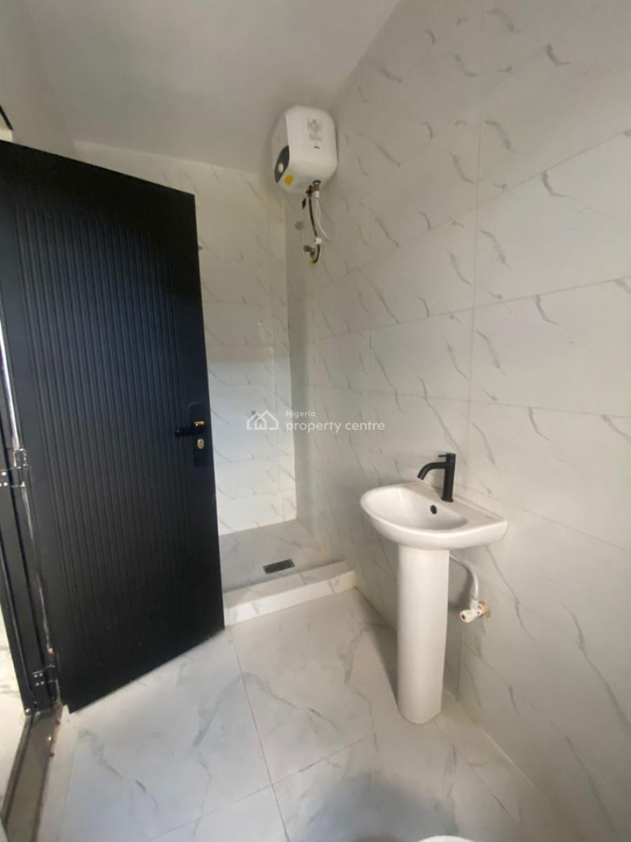 3 Bedroom Terrace Duplex in an Estate, Sangotedo, Ajah, Lagos, Terraced Duplex for Rent