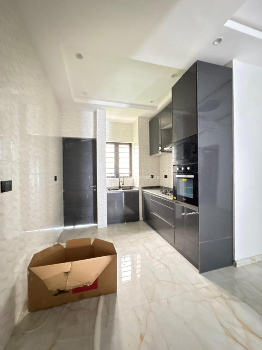 Beautiful Well Built 2 Bedroom & 3 Bedroom Apartment in a Well Secured, Surulere, Lagos, Flat / Apartment for Sale