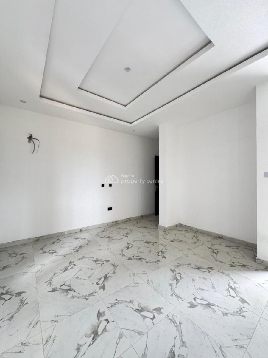 Beautiful Well Built 2 Bedroom & 3 Bedroom Apartment in a Well Secured, Surulere, Lagos, Flat / Apartment for Sale