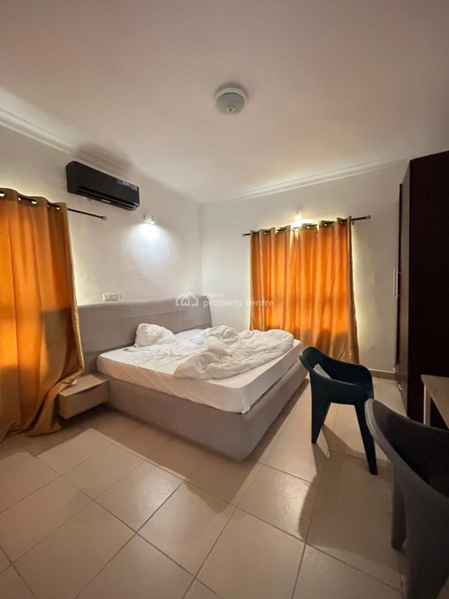 Spacious 3 Bedroom Apartment, Cardogan Estate, Osapa, Lekki, Lagos, Flat / Apartment for Rent