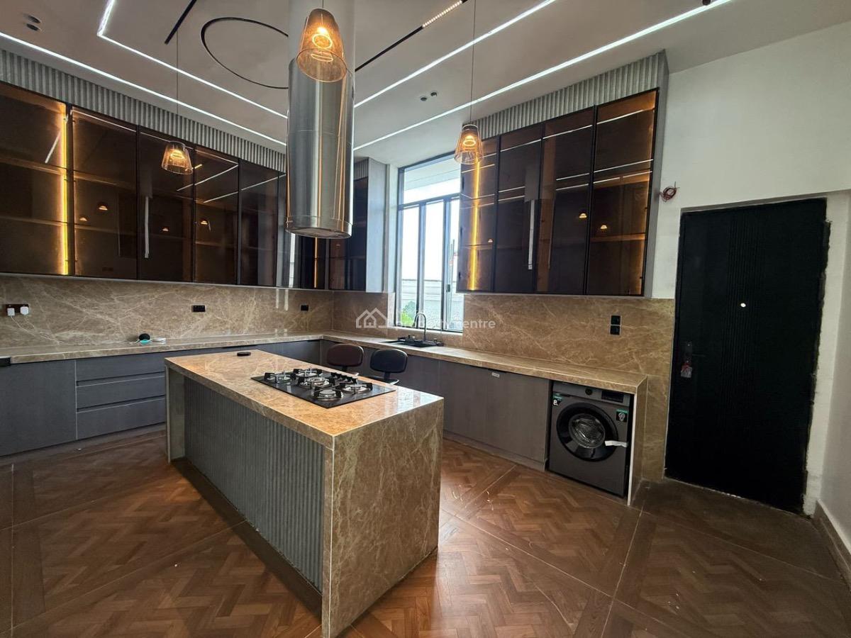 6-bedroom Detached House, Chevron, Lekki, Lagos, Detached Duplex for Sale