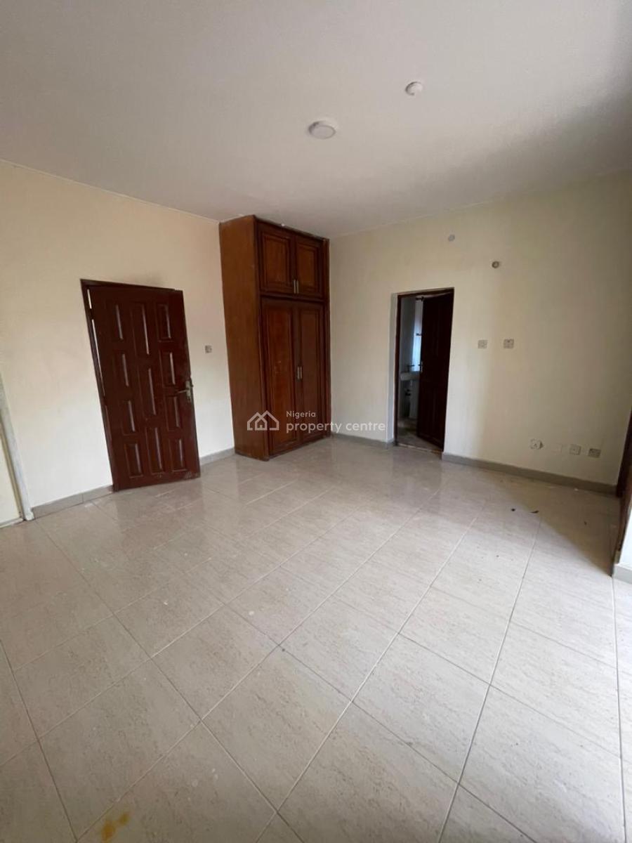 Spacious Studio Apartment with Personal Kitchen Upstairs, Ikota Villa, Ikota, Lekki, Lagos, Flat / Apartment for Rent